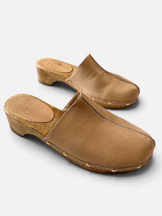 Anthropologie Shoes - Bird of Flight Brown Leather Wood Sole Clog Mules Size 8.5 Studded Slip On Shoes